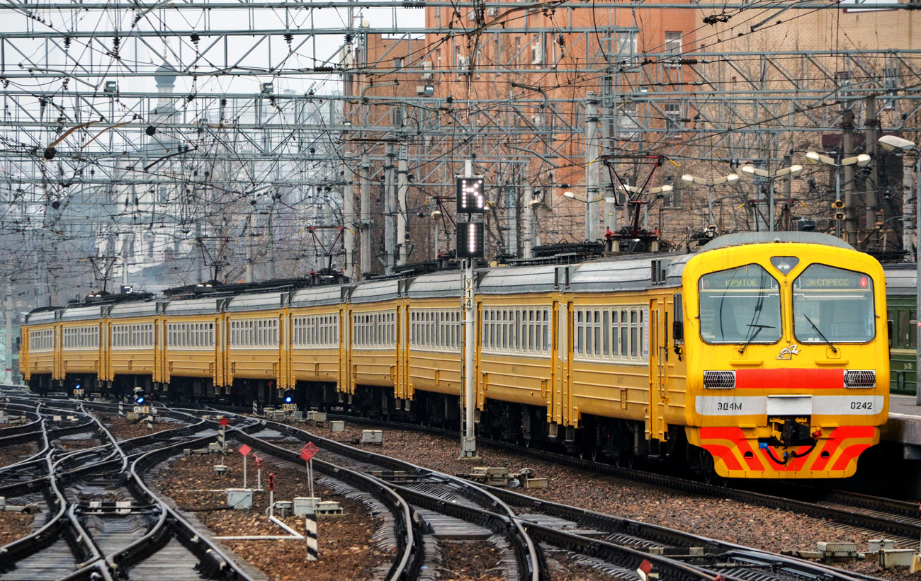 Московская железная дорога, № ЭД4М-0242 &mdash; 