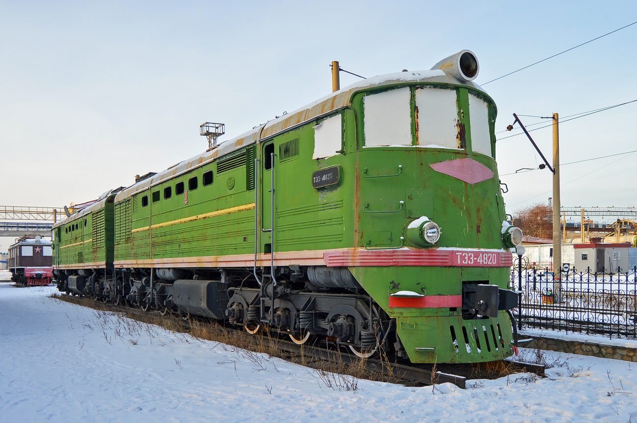 Свердловская железная дорога, № ТЭ3-4820 — 