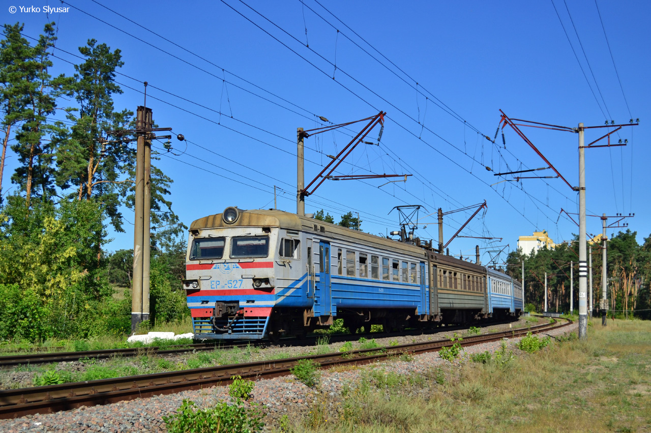 Юго-Западная железная дорога, № ЭР9М-527 — 