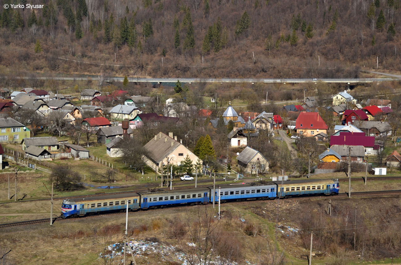 Львовская железная дорога, № ЭР2-1005 — 