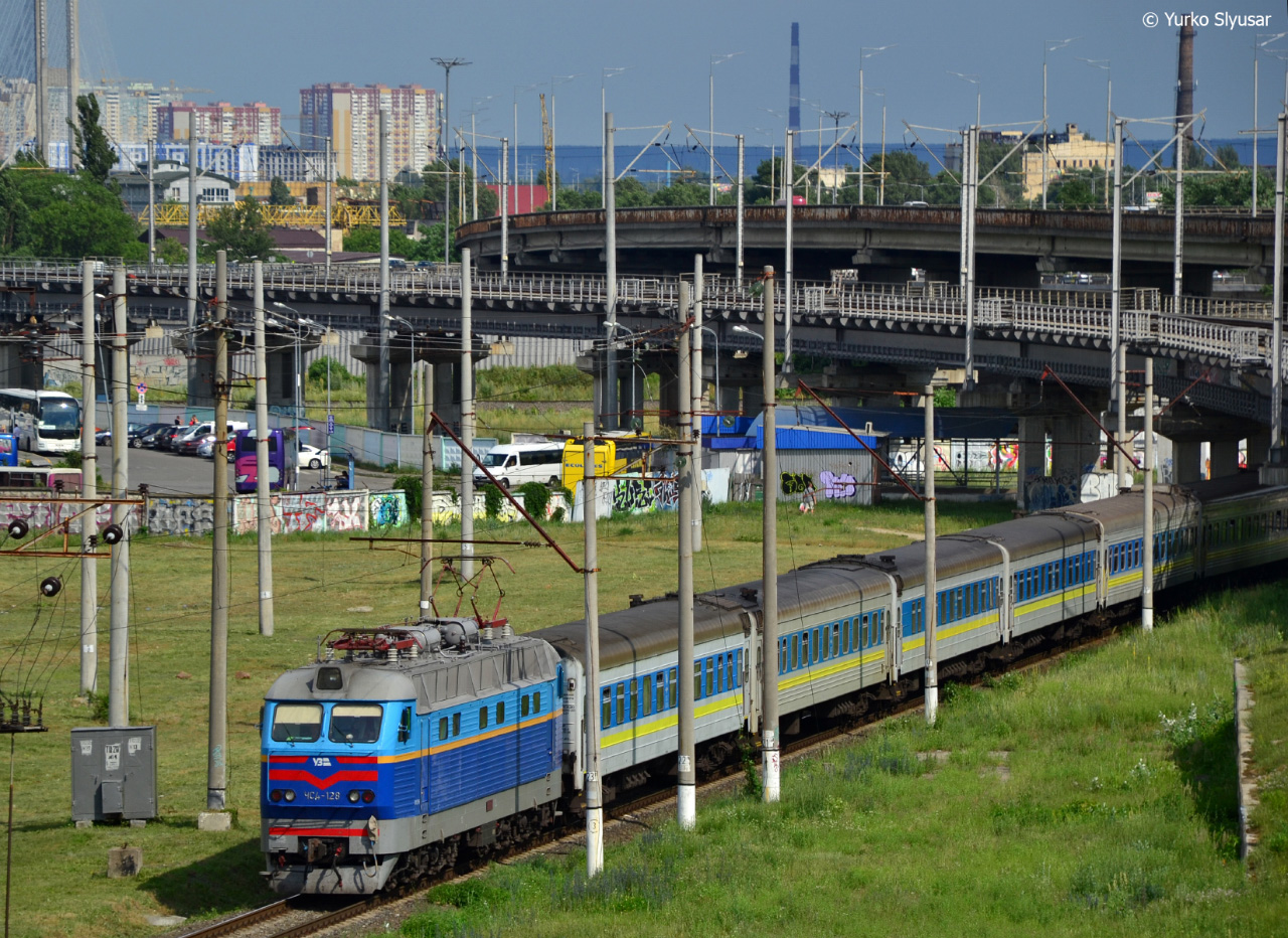 Юго-Западная железная дорога, № ЧС4-128 — 