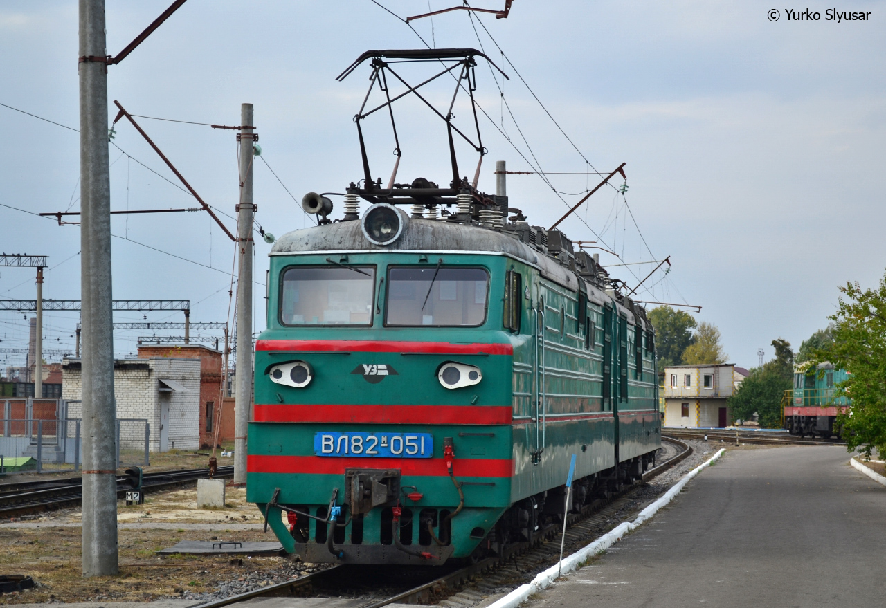 Южная железная дорога, № ВЛ82М-051 — 