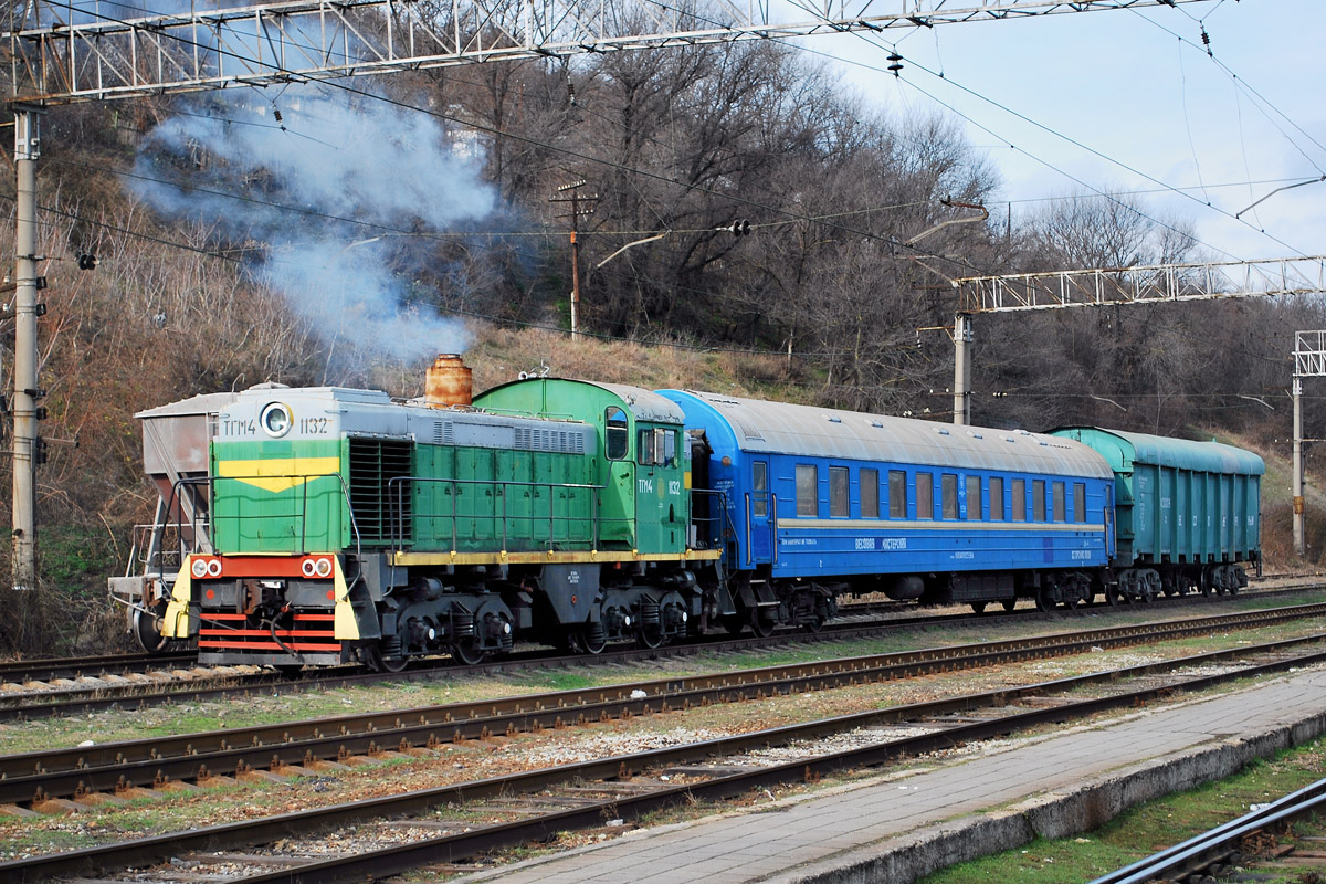 Приднепровская железная дорога, № ТГМ4-1132 — 