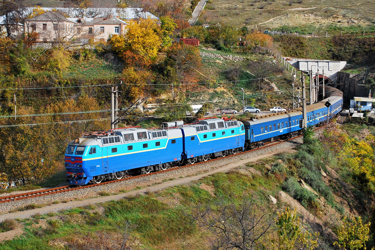 Приднепровская железная дорога, № ЧС7-305 — 