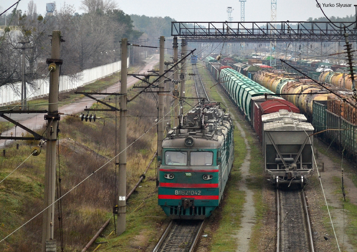 Южная железная дорога, № ВЛ82М-042 — 