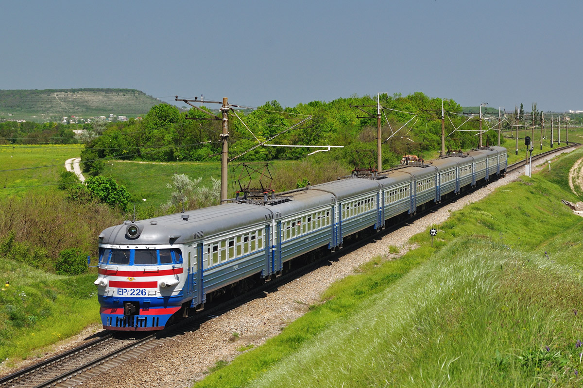 Приднепровская железная дорога, № ЭР1-226 — 