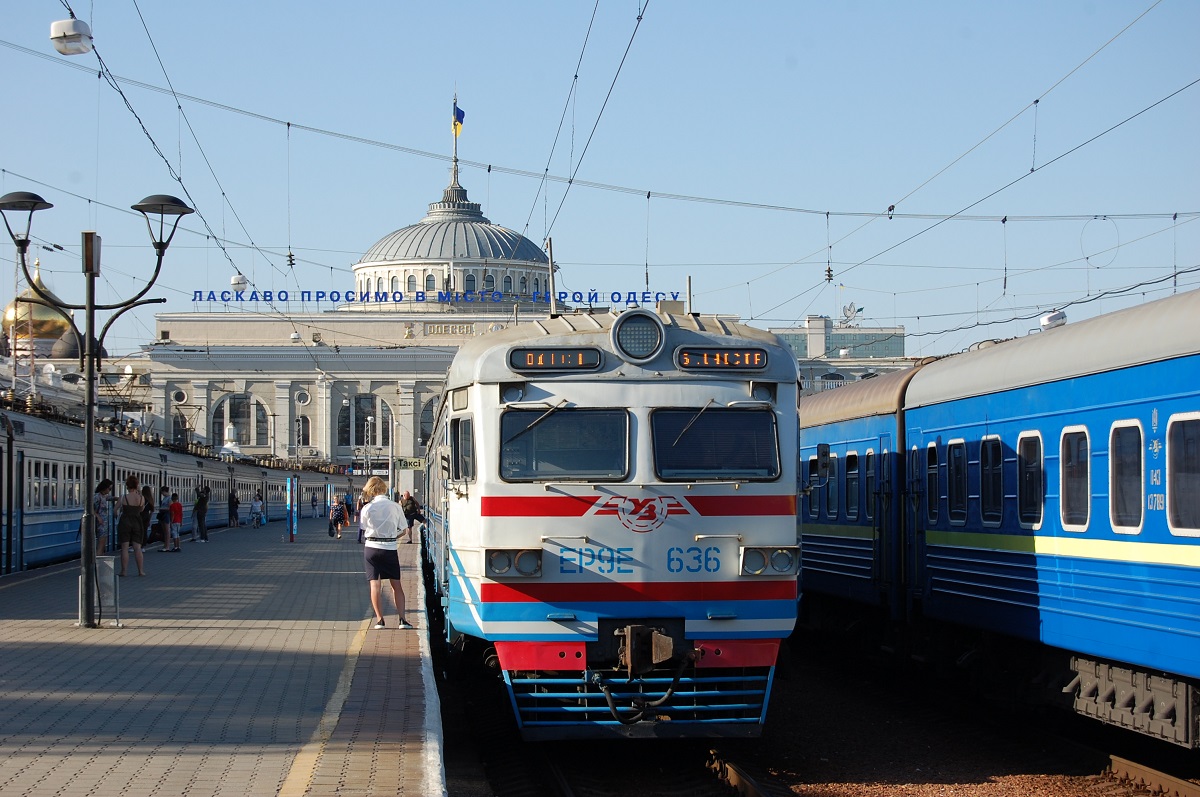 Одесская железная дорога, № ЭР9Е-636 — 