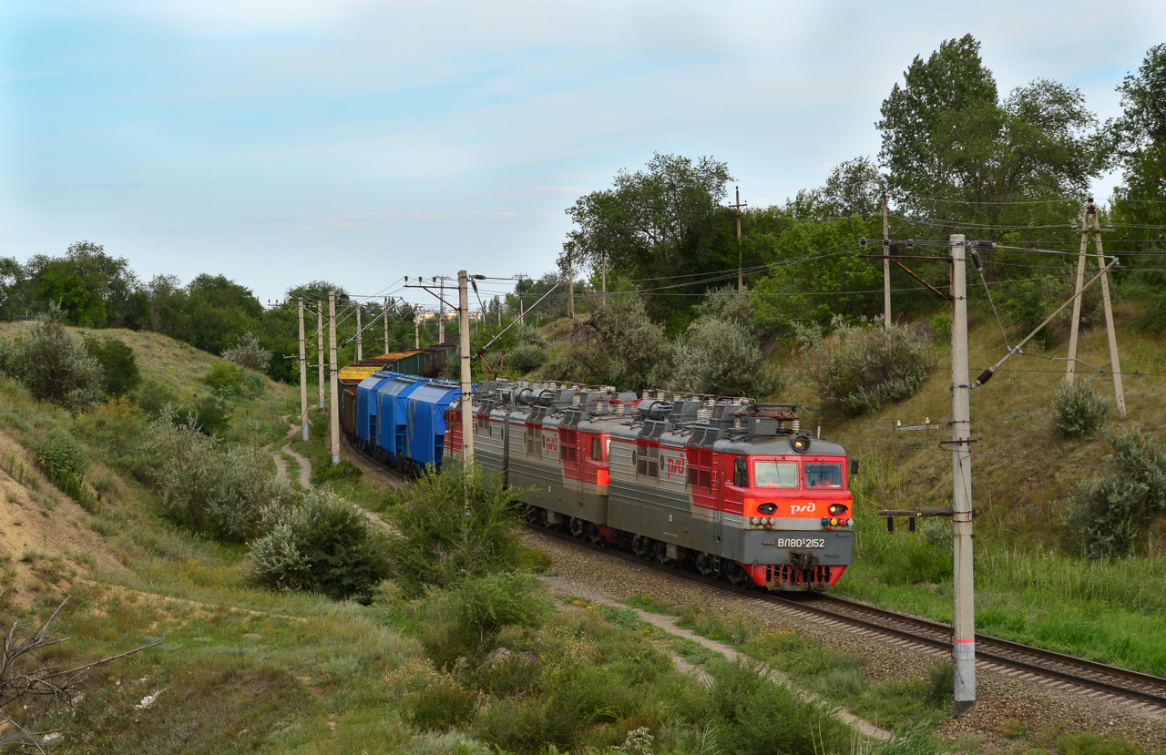 Приволжская железная дорога, № ВЛ80С-2152 — 