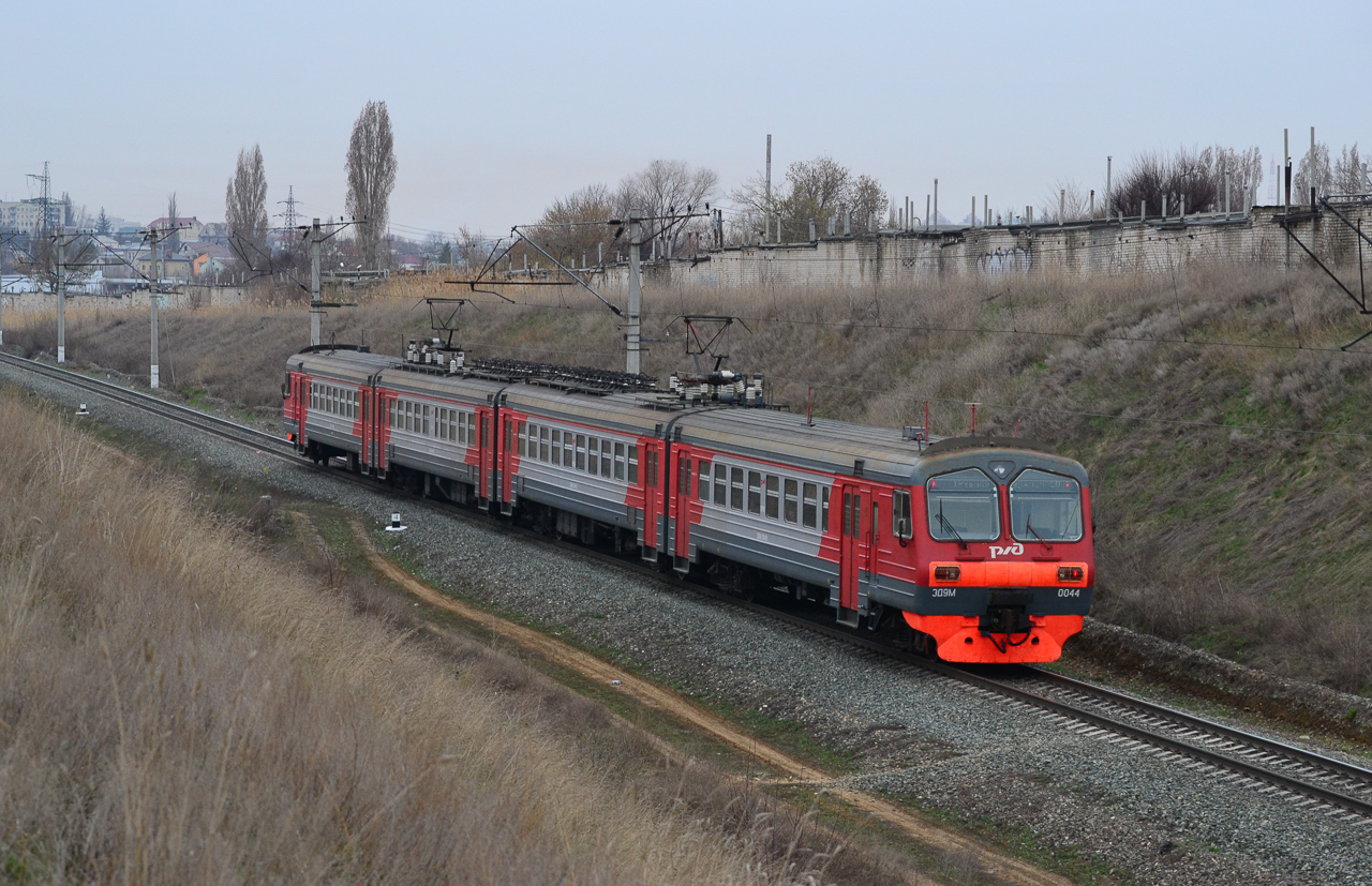 Приволжская железная дорога, № ЭД9М-0044 — 