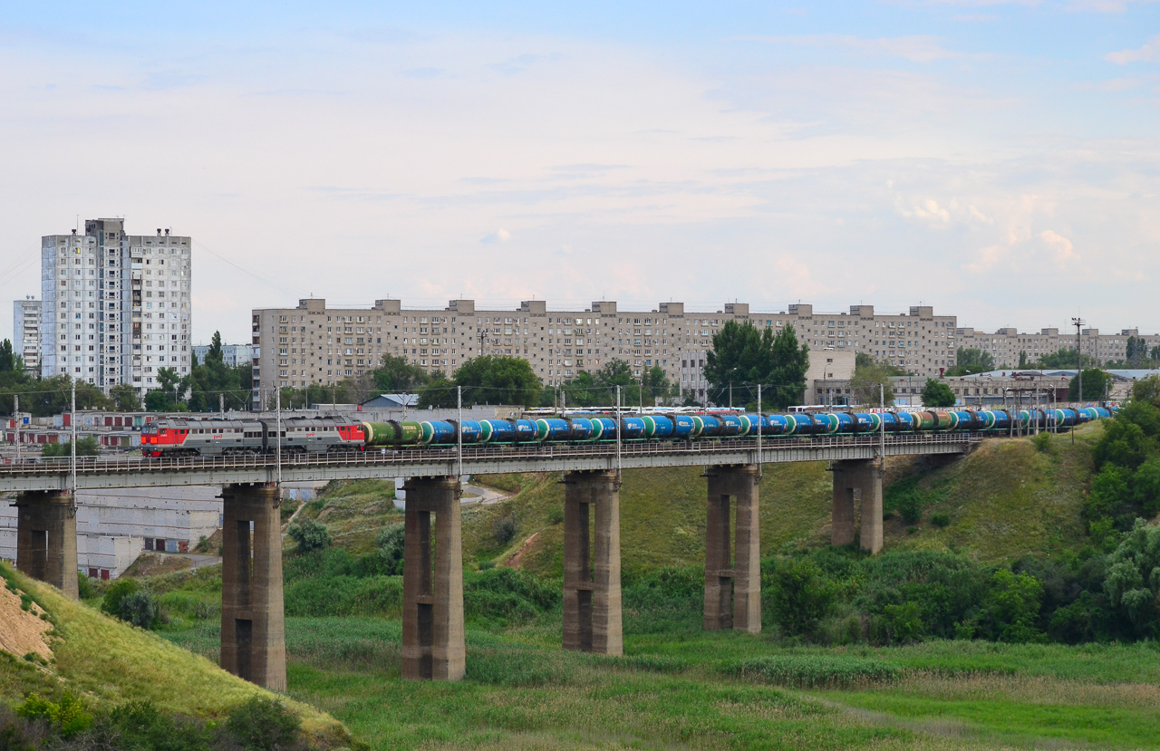 Приволжская железная дорога, № 2ТЭ116У-0026 — 