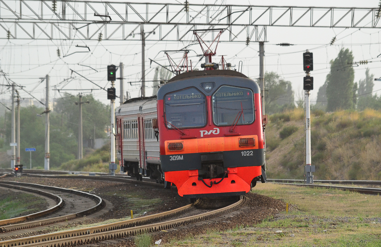 Приволжская железная дорога, № ЭД9М-1022 — 