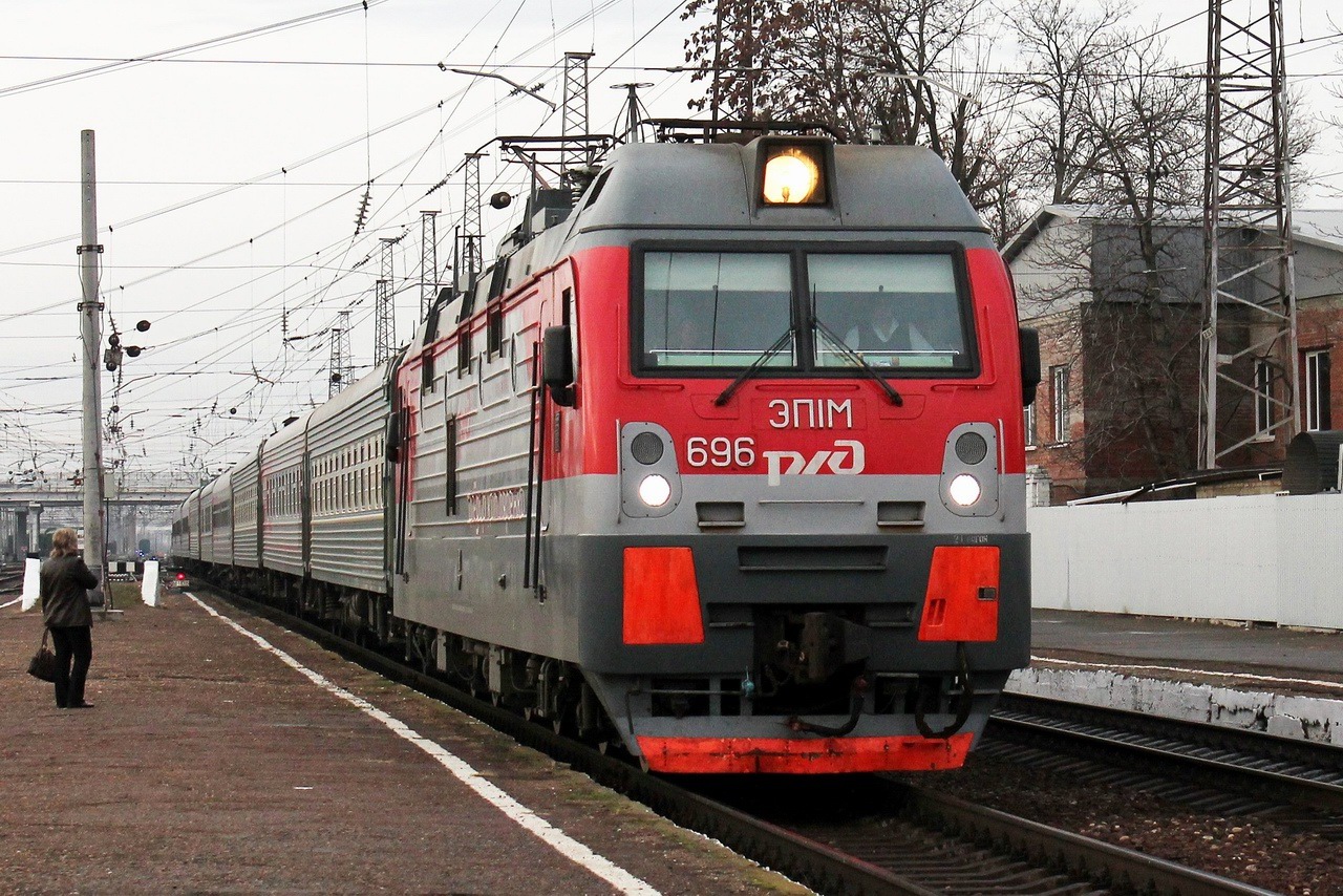 Северо-Кавказская железная дорога, № ЭП1М-696 — Северо-Кавказская железная дорога, № ЭП1М-696 —