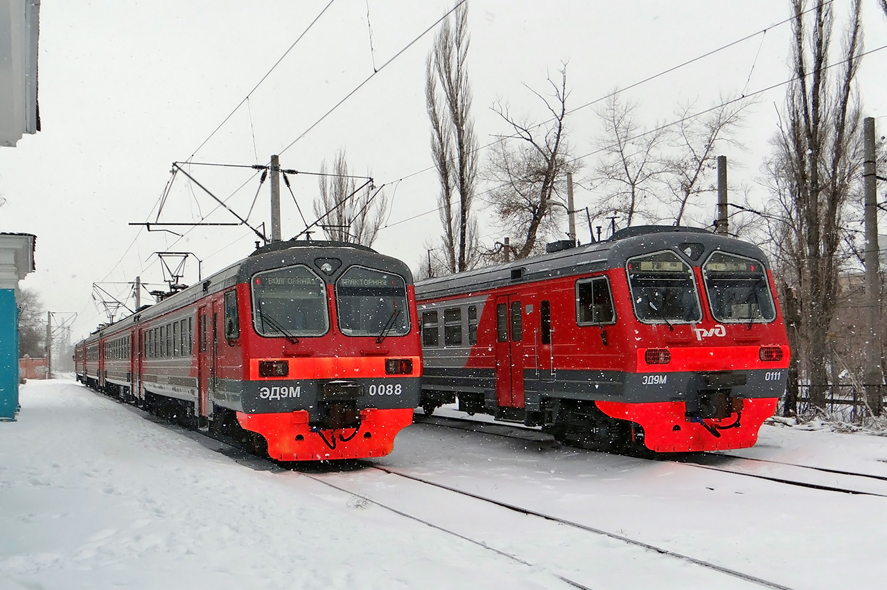 Приволжская железная дорога, № ЭД9М-0088 — ; Приволжская железная дорога, № ЭД9М-0111 — 