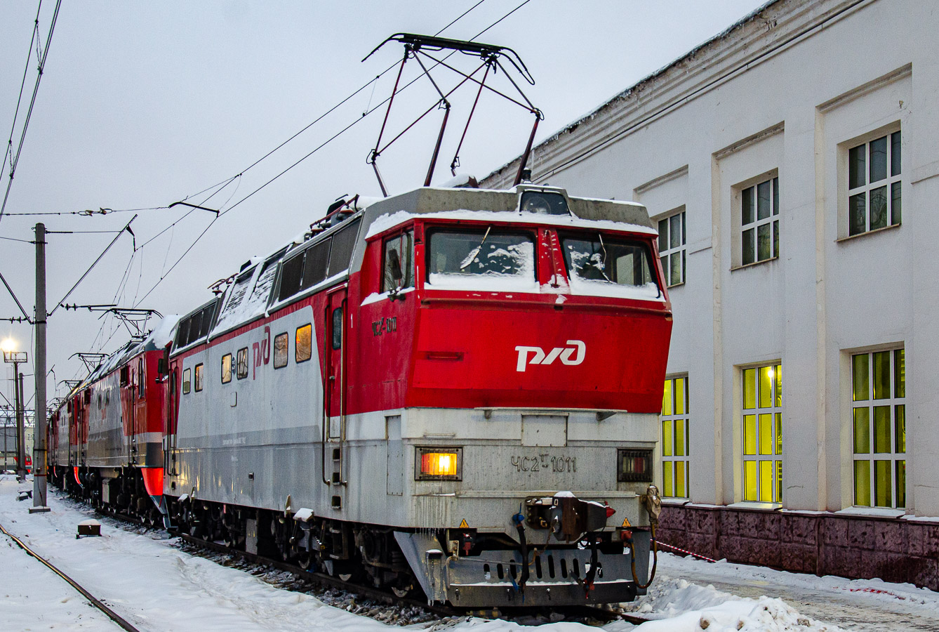 Октябрьская железная дорога, № ЧС2Т-1011 — 