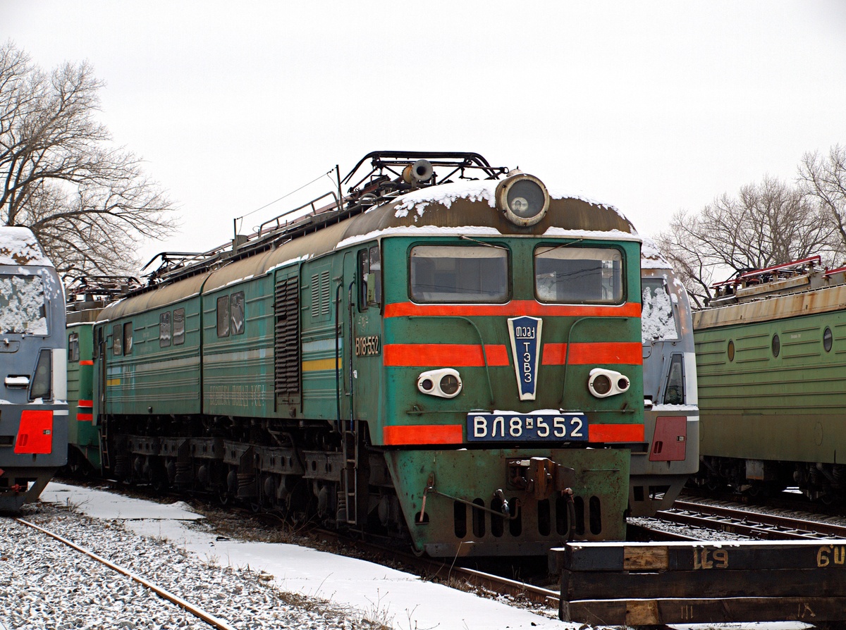 Приднепровская железная дорога, № ВЛ8М-552 — 