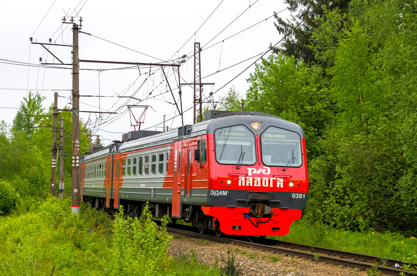 Октябрьская железная дорога, № ЭД4М-0381 — 