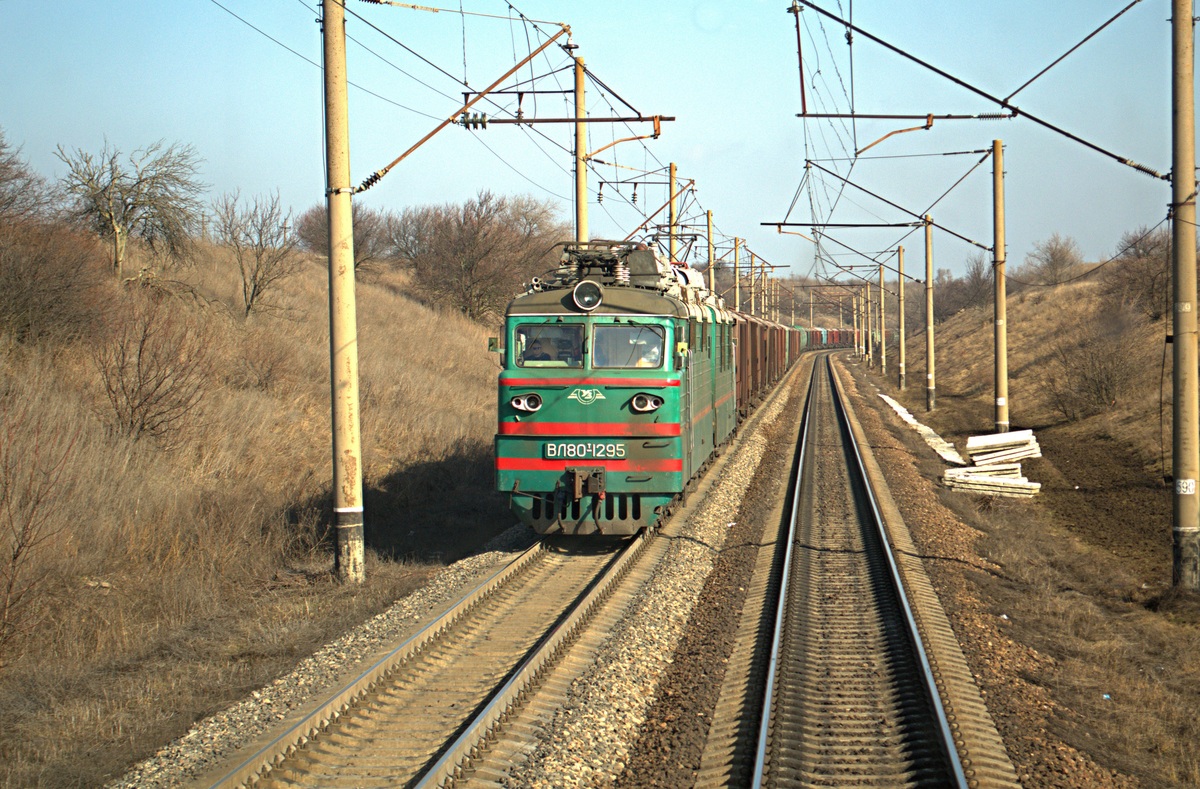 Одесская железная дорога, № ВЛ80Т-1295 — 