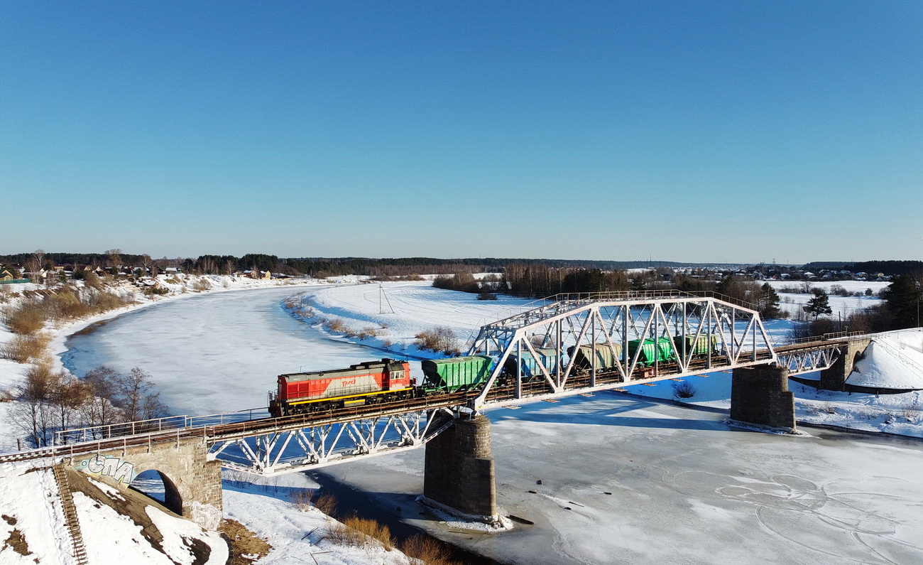 Октябрьская железная дорога, № ТЭМ18Д-137 — 